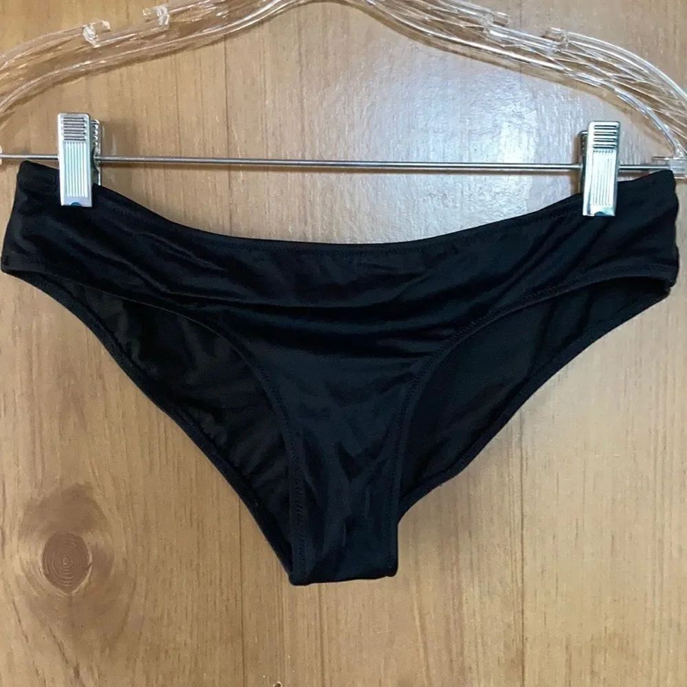 Ruched Back Swim Bottoms, No Tag/Label, fits S